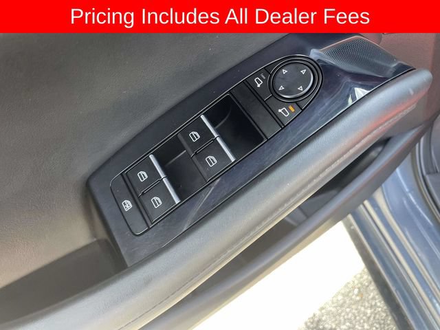 Used 2022 MAZDA MAZDA3 s FWD image 20