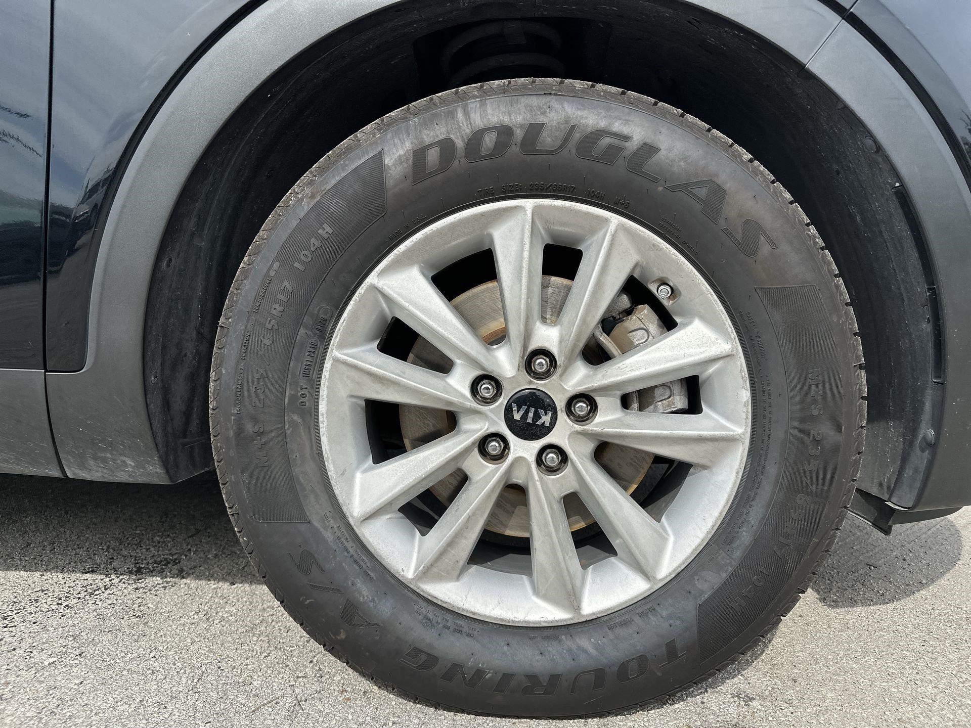 Used 2020 Kia Sorento LX FWD image 18