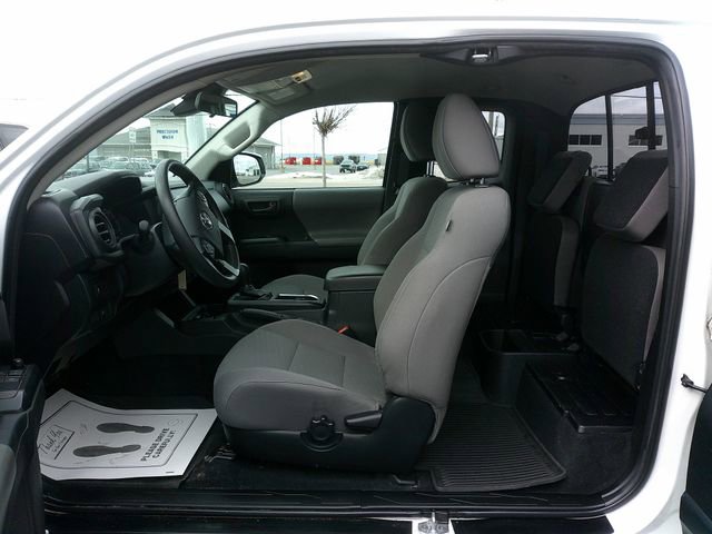 Certified 2022 Toyota Tacoma SR w/ SR Convenience Package image 19