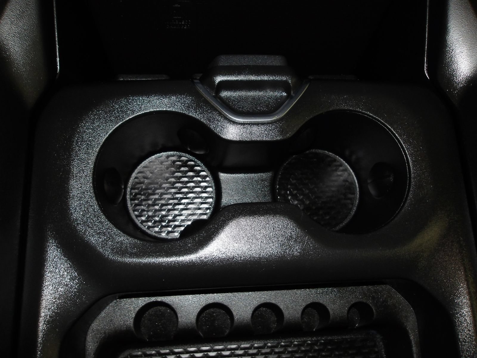 Used 2025 RAM 1500 Laramie AWD/4WD image 9