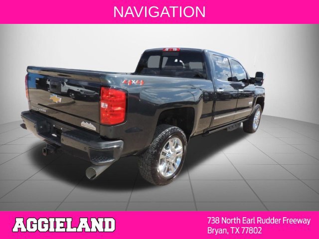 Used 2018 Chevrolet Silverado 2500 High Country w/ Duramax Plus Package AWD/4WD image 4