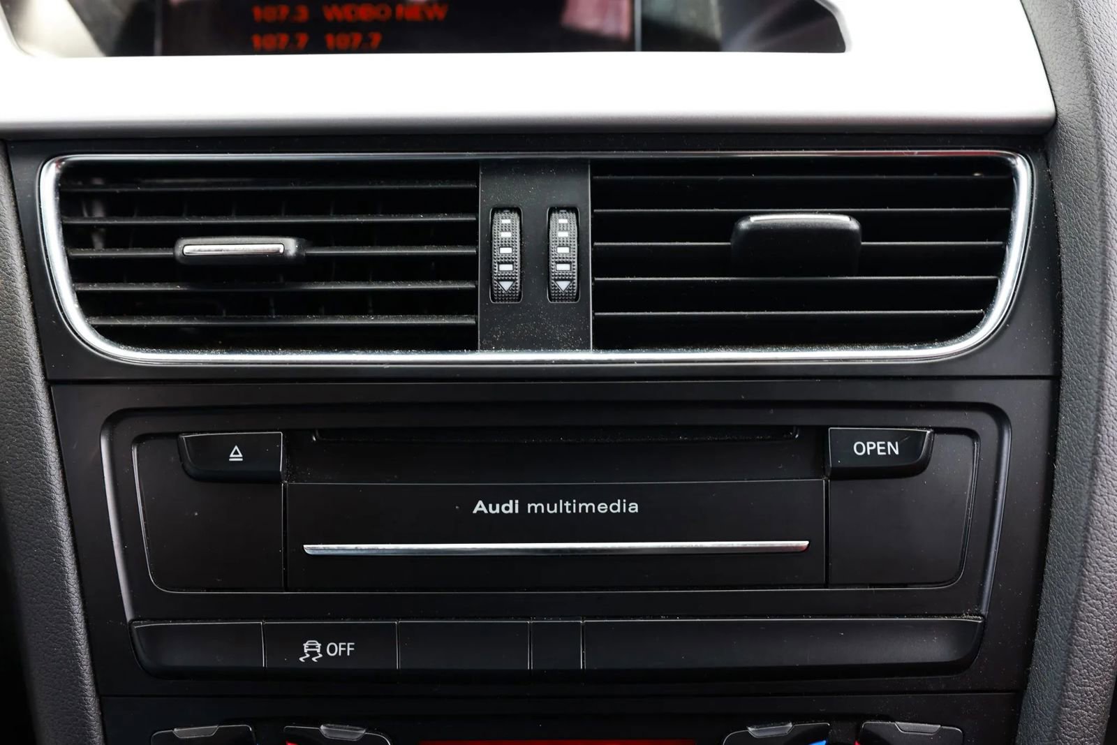 Used 2011 Audi S4 Premium Plus AWD/4WD image 32