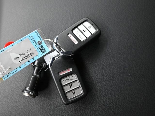 Certified 2025 Honda Ridgeline TrailSport image 9