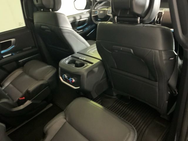 New 2026 Ford Expedition Platinum w/ Stealth Appearance Package image 39