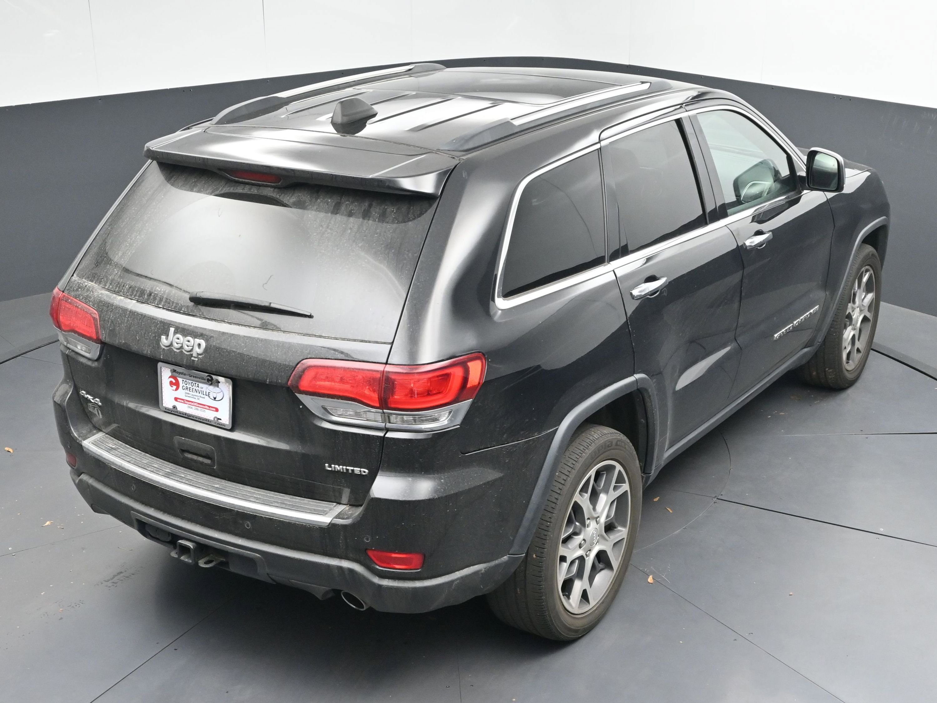 Used 2020 Jeep Grand Cherokee Limited w/ Luxury Group II image 34