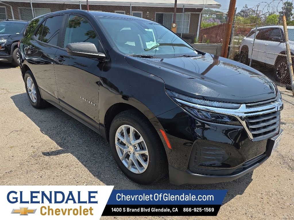 Used 2023 Chevrolet Equinox LS w/ LS Convenience Package FWD image 7