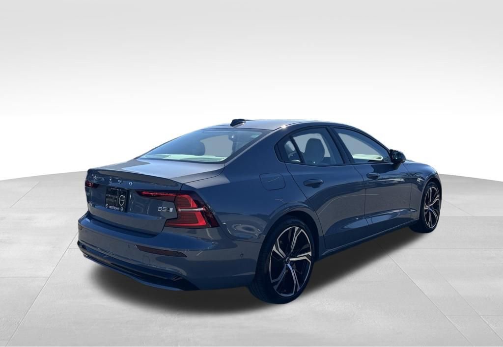 Certified 2023 Volvo S60 B5 Plus w/ Climate Package image 37