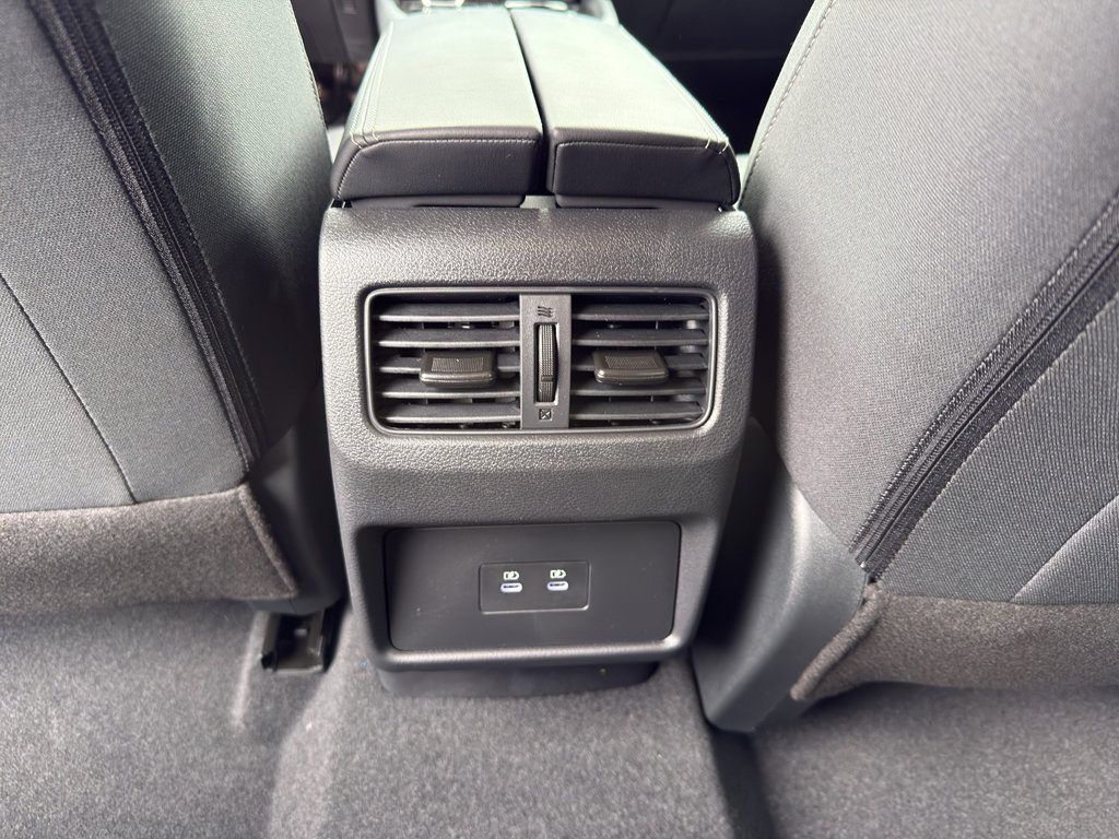 New 2026 Nissan Rogue SV AWD/4WD image 31