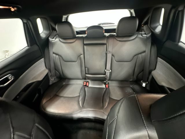 Used 2024 Jeep Compass Latitude AWD/4WD image 24