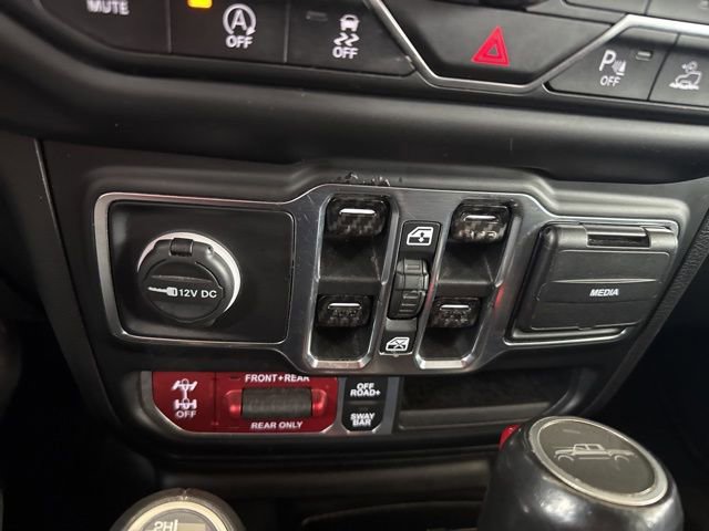 Used 2020 Jeep Gladiator Rubicon AWD/4WD image 18