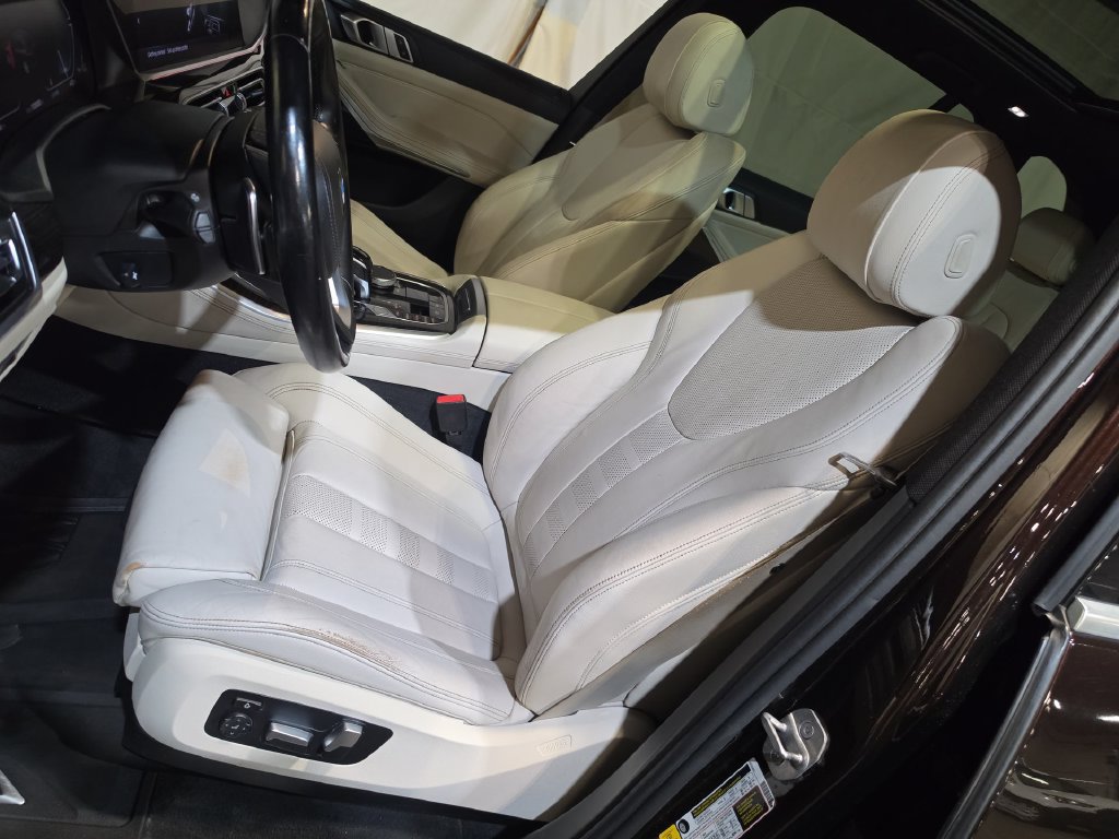 Used 2019 BMW X5 xDrive40i w/ Convenience Package AWD/4WD image 13
