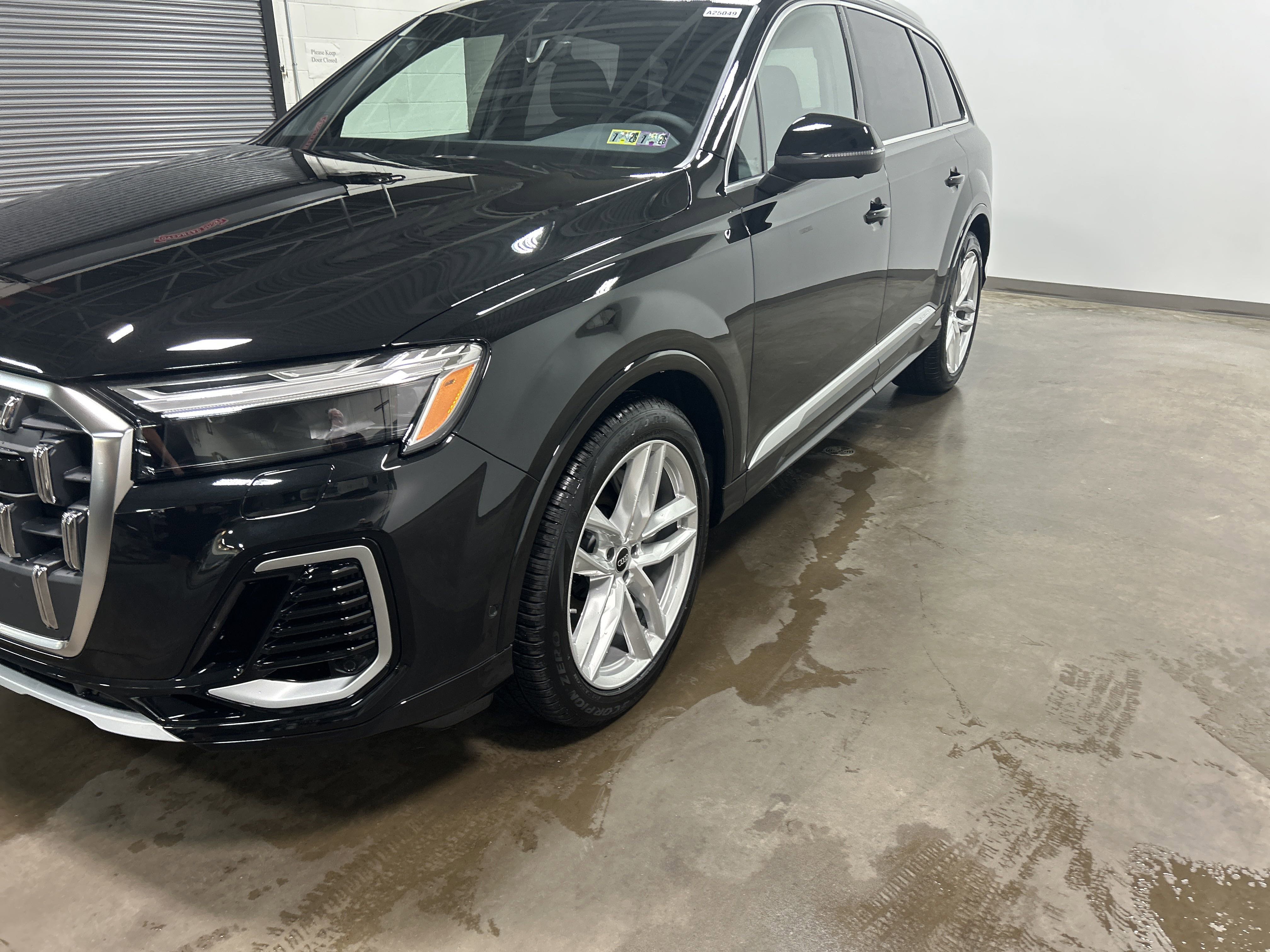 New 2025 Audi Q7 Premium Plus image 9