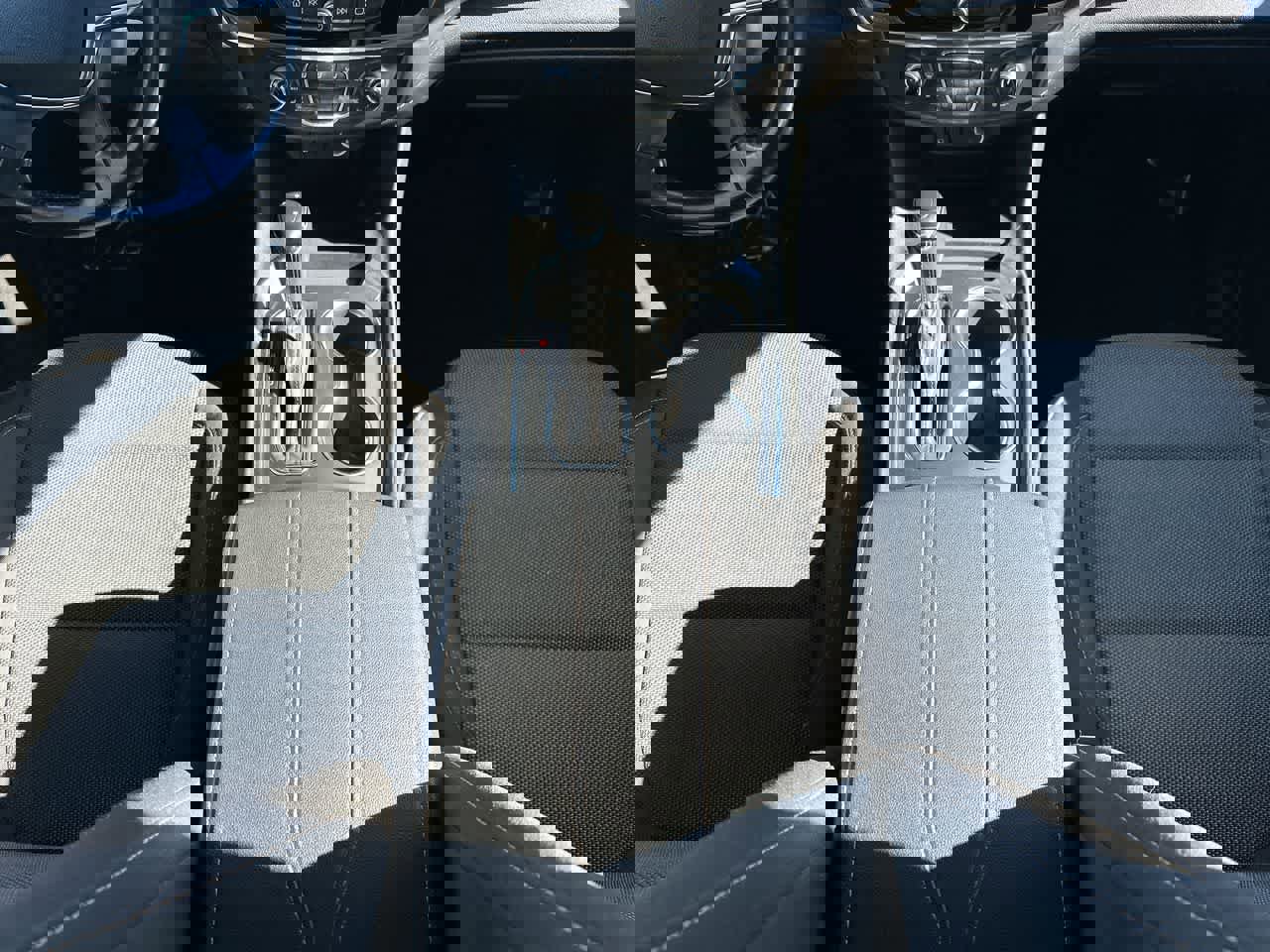 Used 2020 Chevrolet Traverse LT image 31