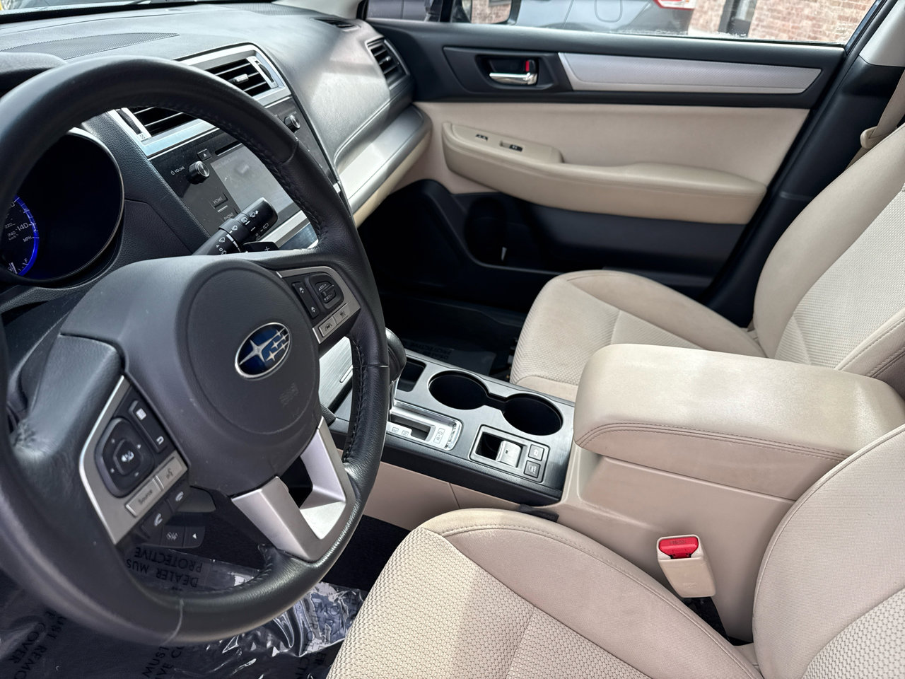 Used 2017 Subaru Outback 2.5i Premium image 27