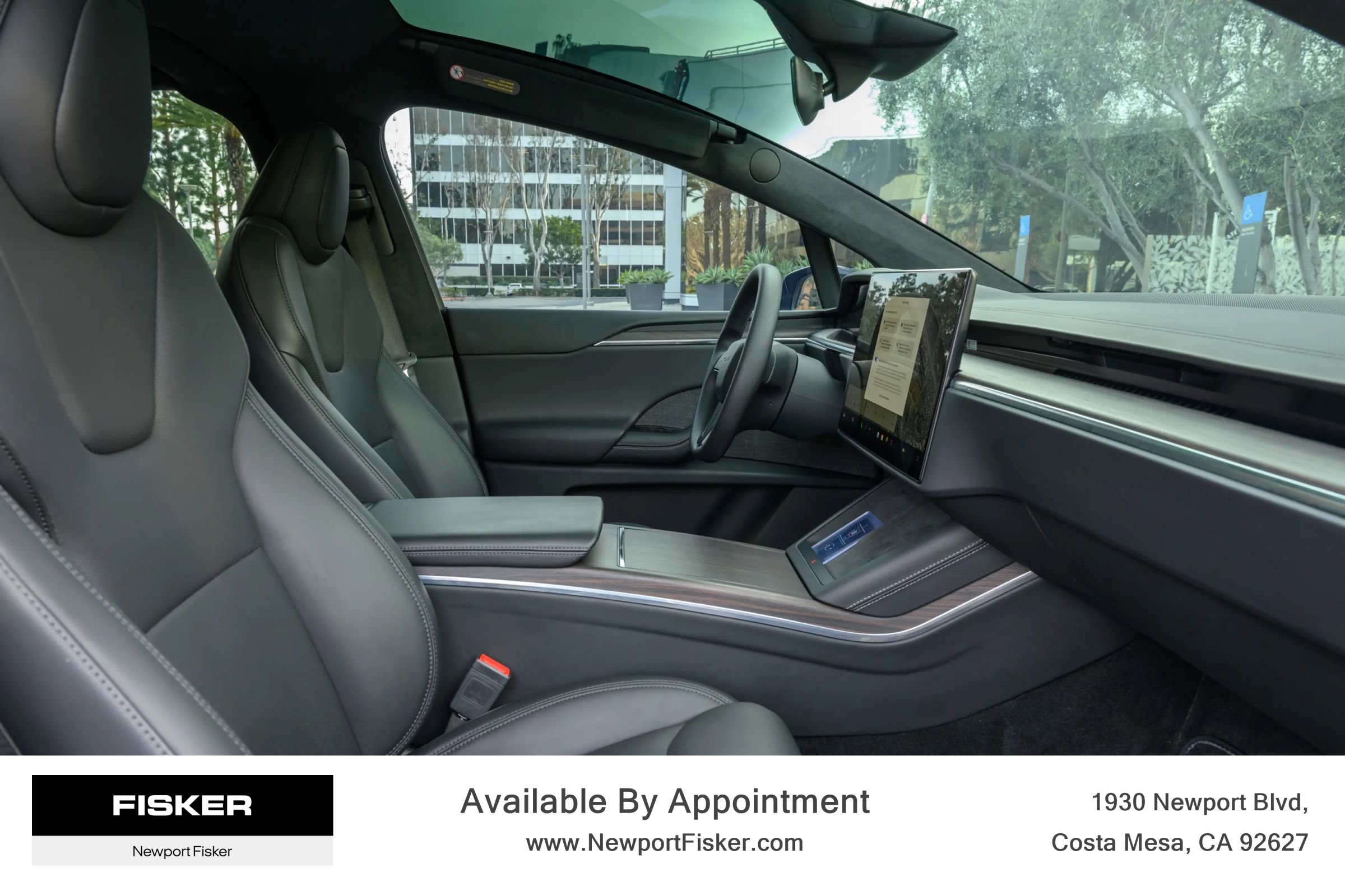 Used 2024 Tesla Model X image 32