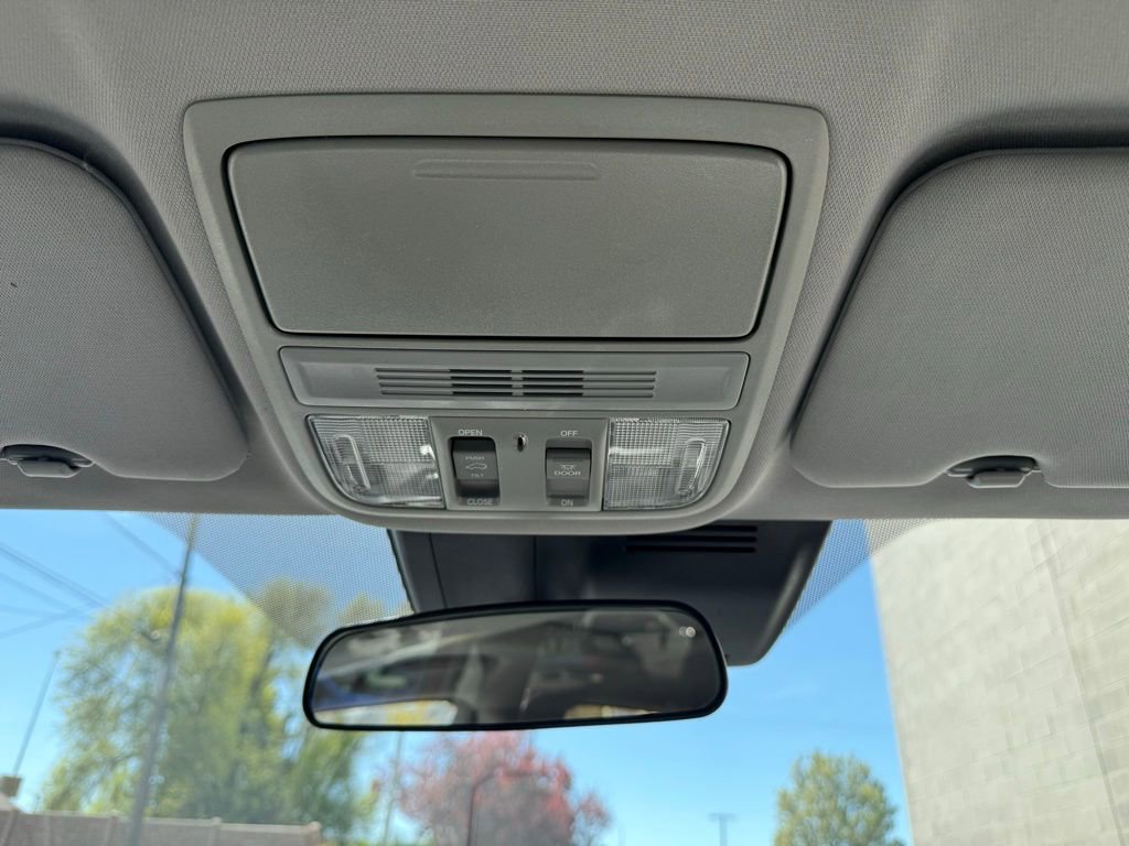 Used 2019 Honda CR-V EX image 18