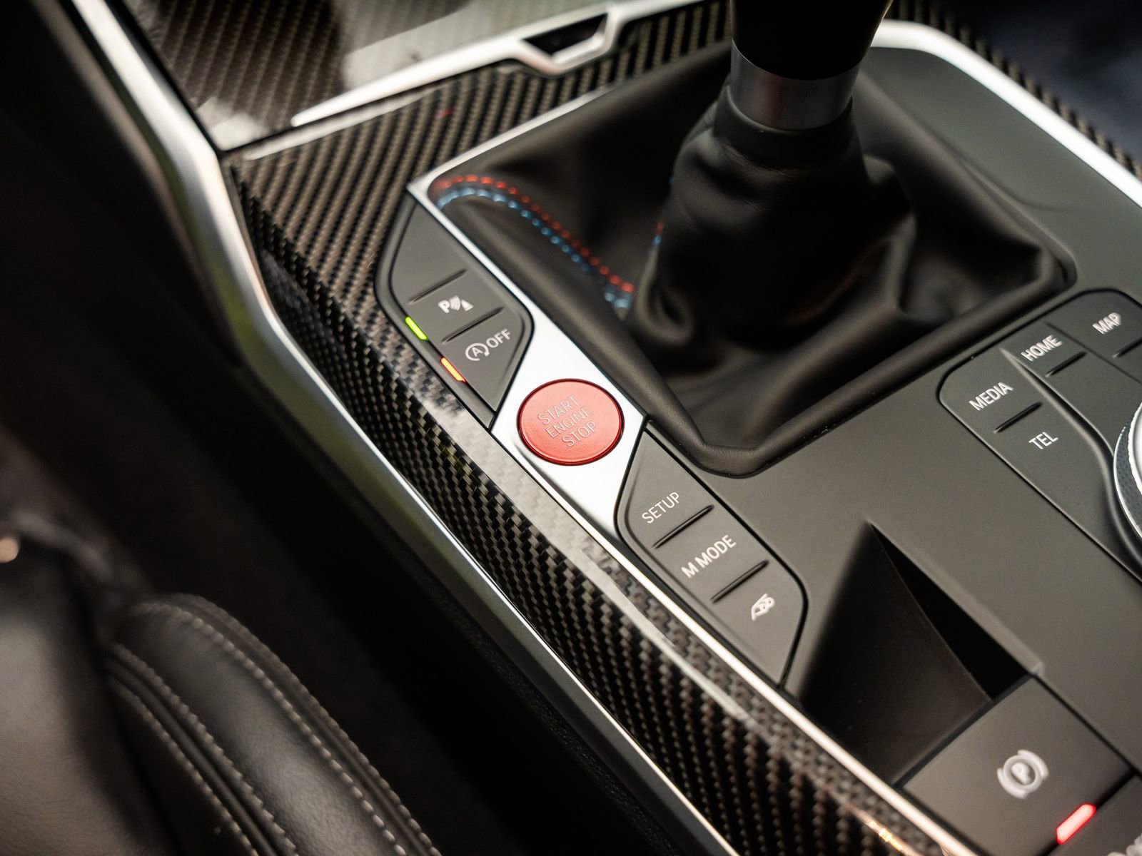 Used 2025 BMW M2 w/ Lighting Package image 64