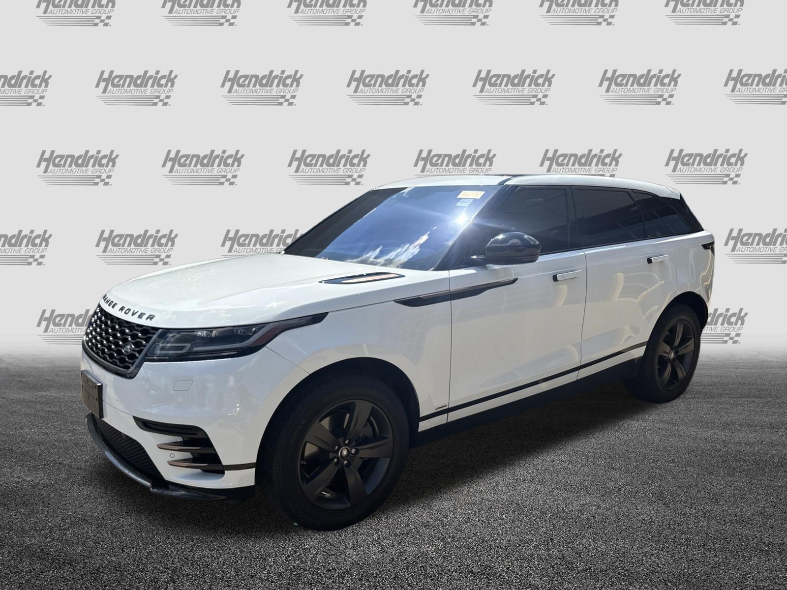 Used 2020 Land Rover Range Rover Velar R-Dynamic S AWD/4WD image 5