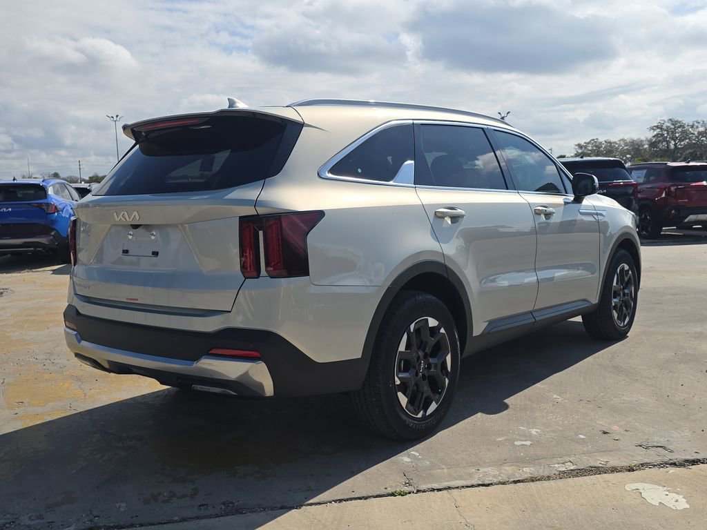 New 2026 Kia Sorento S image 8