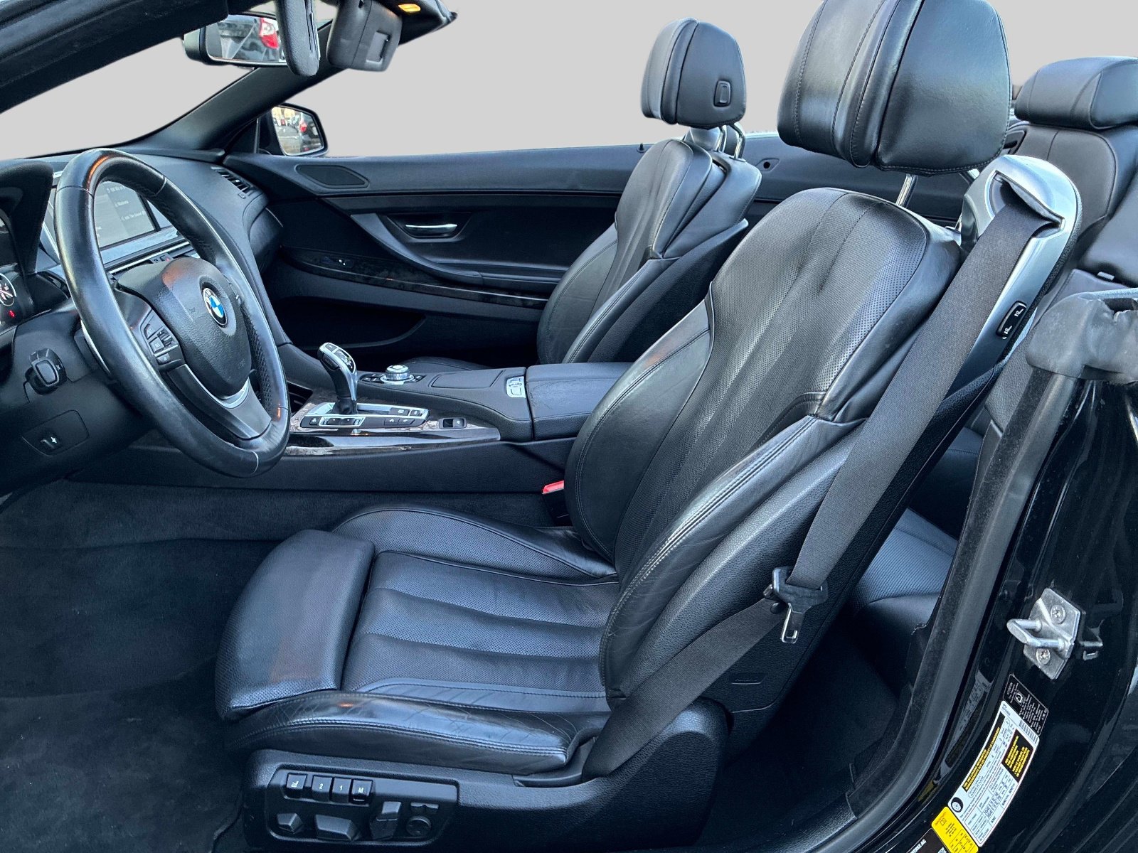 Used 2012 BMW 650i xDrive Convertible image 11