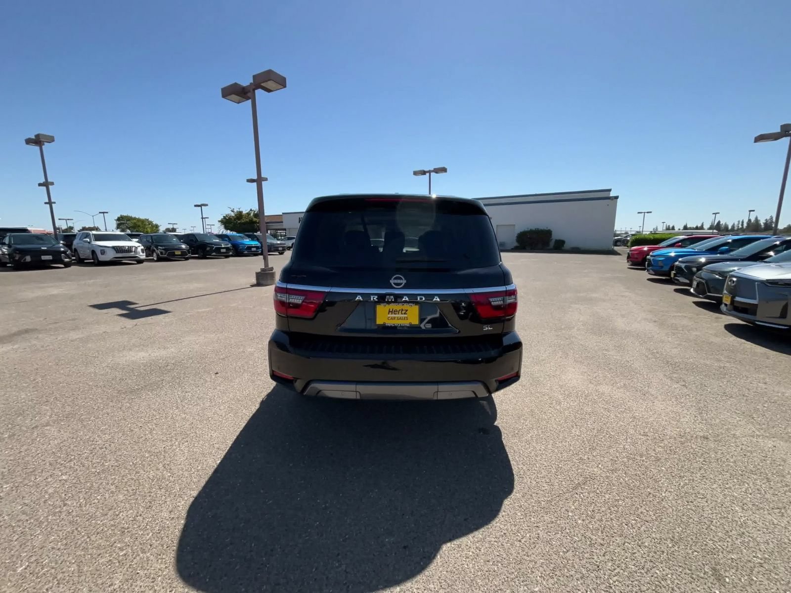Used 2024 Nissan Armada SL RWD image 12