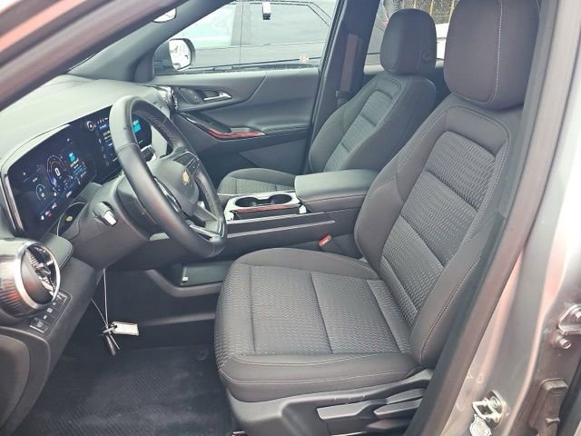 Used 2025 Chevrolet Equinox LT AWD/4WD image 17
