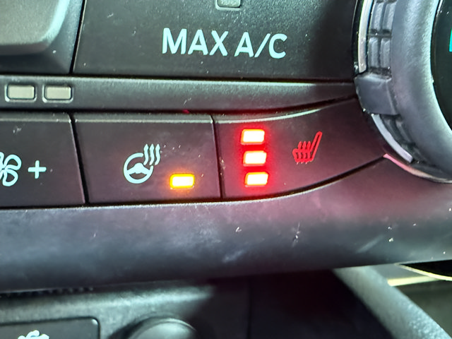 Used 2023 Ford Bronco Sport Outer Banks w/ Tech Package AWD/4WD image 15