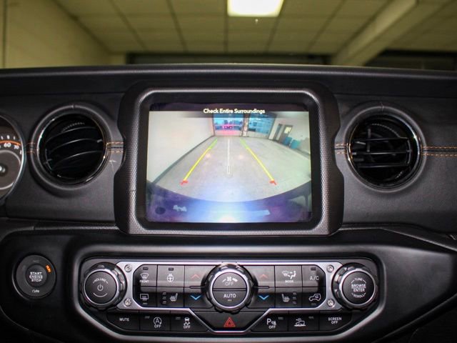 Certified 2022 Jeep Wrangler Unlimited Sahara image 17