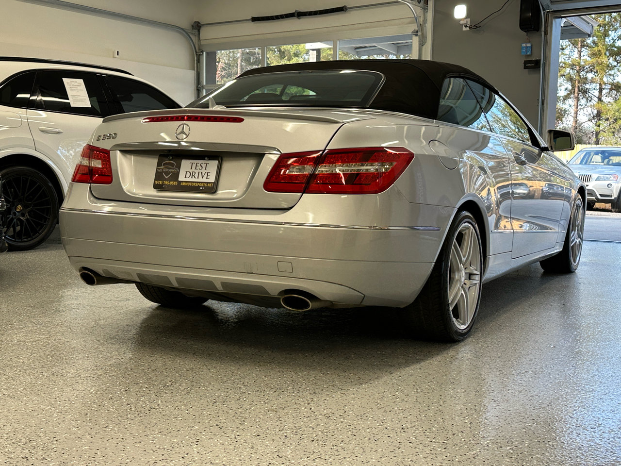 Used 2011 Mercedes-Benz E 350 Cabriolet image 9