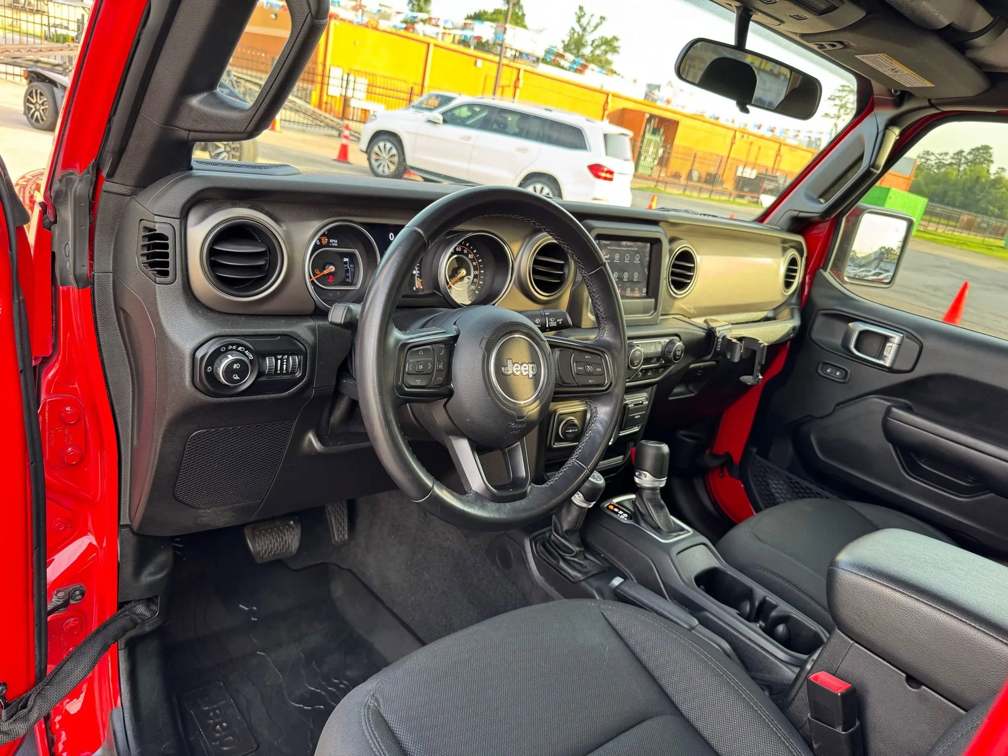 Used 2021 Jeep Gladiator Sport image 25