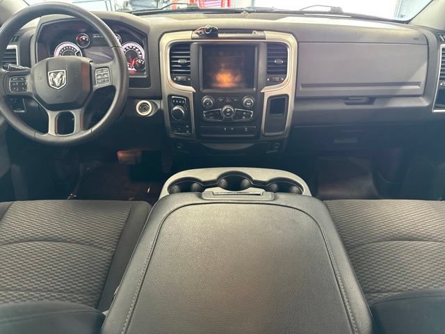 Used 2019 RAM 1500 Warlock w/ Electronics Group AWD/4WD image 3