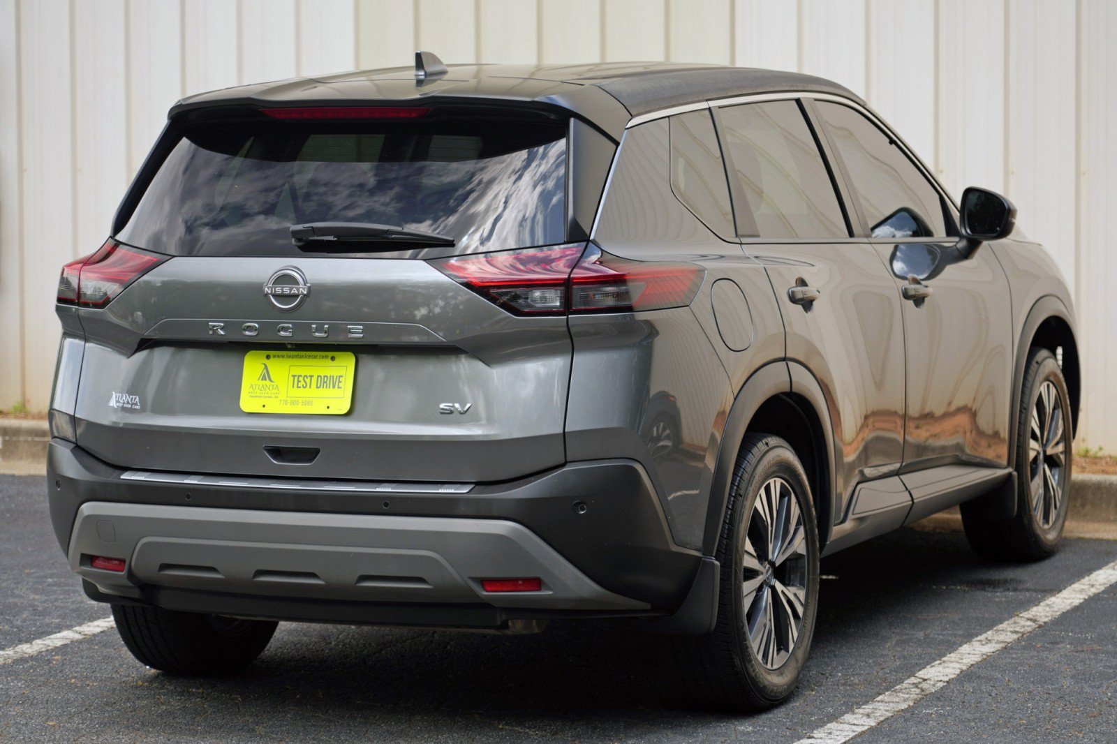 Used 2022 Nissan Rogue SV FWD image 46