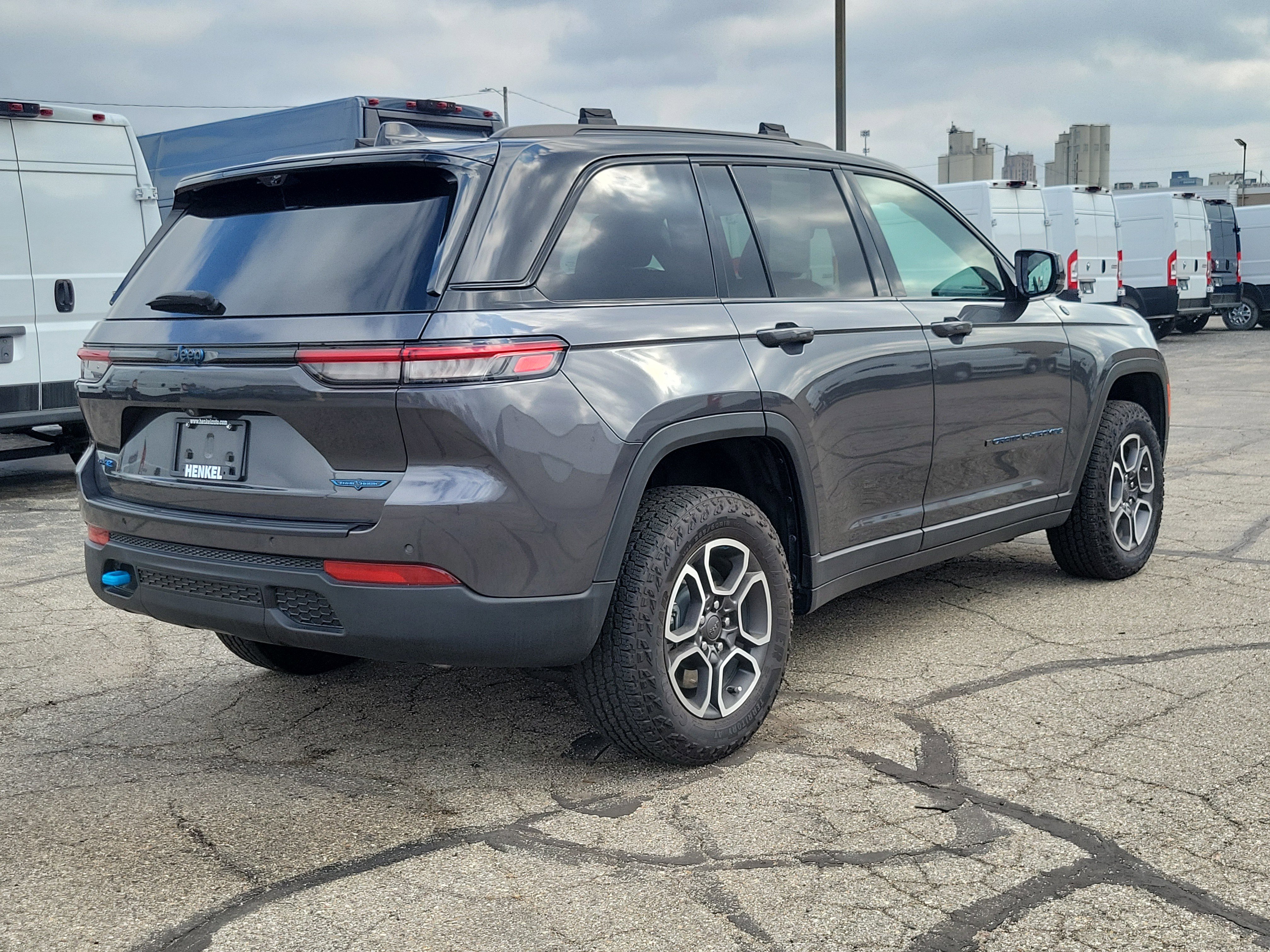 Used 2022 Jeep Grand Cherokee Trailhawk w/ Advanced Protech Group II image 4