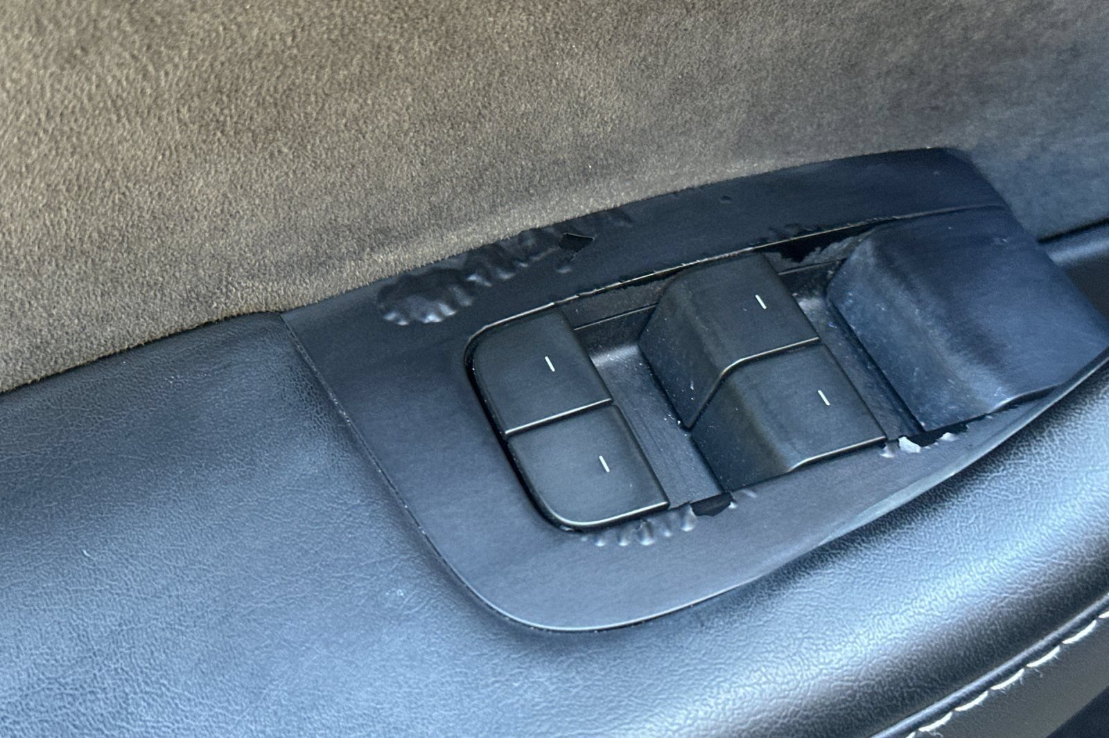 Used 2023 Tesla Model Y Long Range AWD/4WD image 12