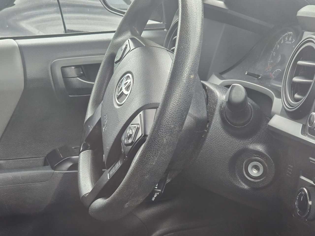 Used 2021 Toyota Tacoma SR image 21