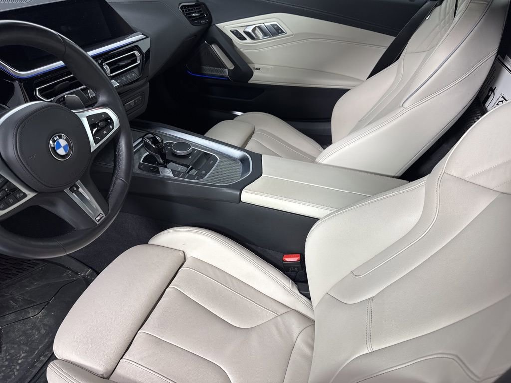Used 2023 BMW Z4 sDrive30i w/ Premium Package image 14