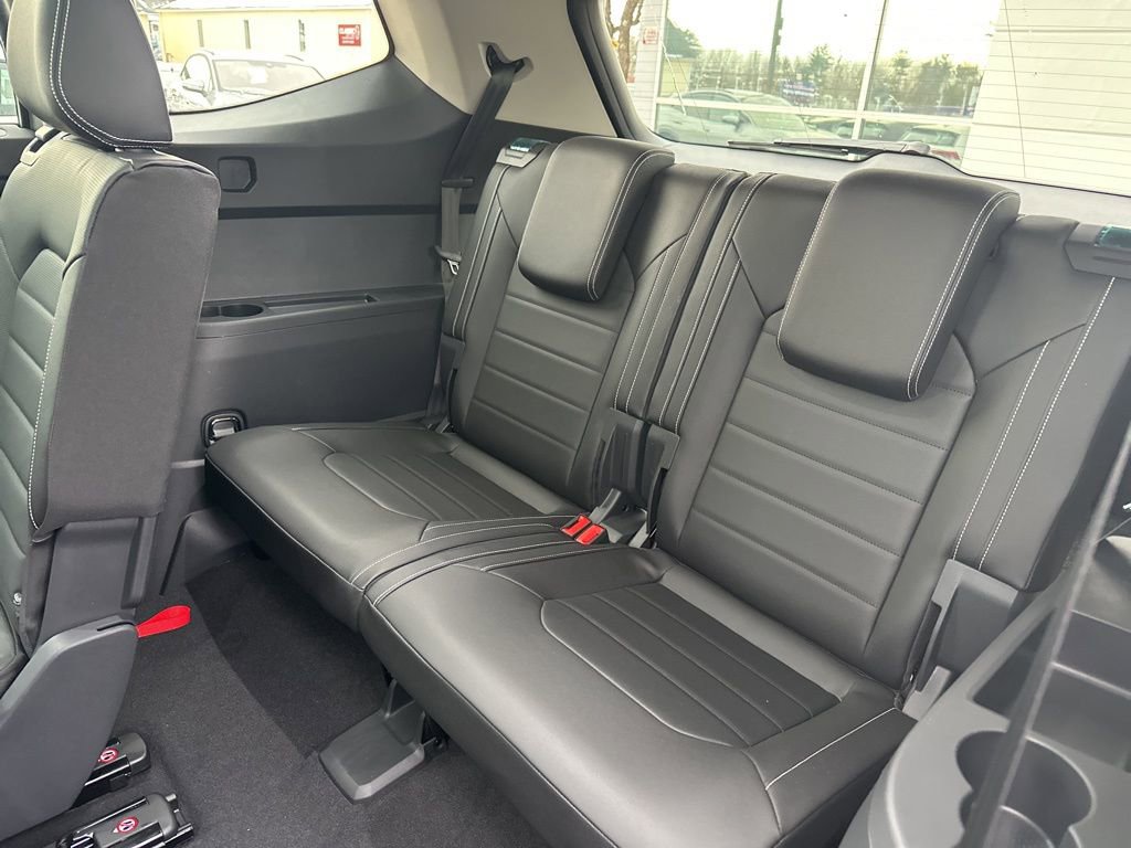 New 2026 Volkswagen Atlas SEL image 24