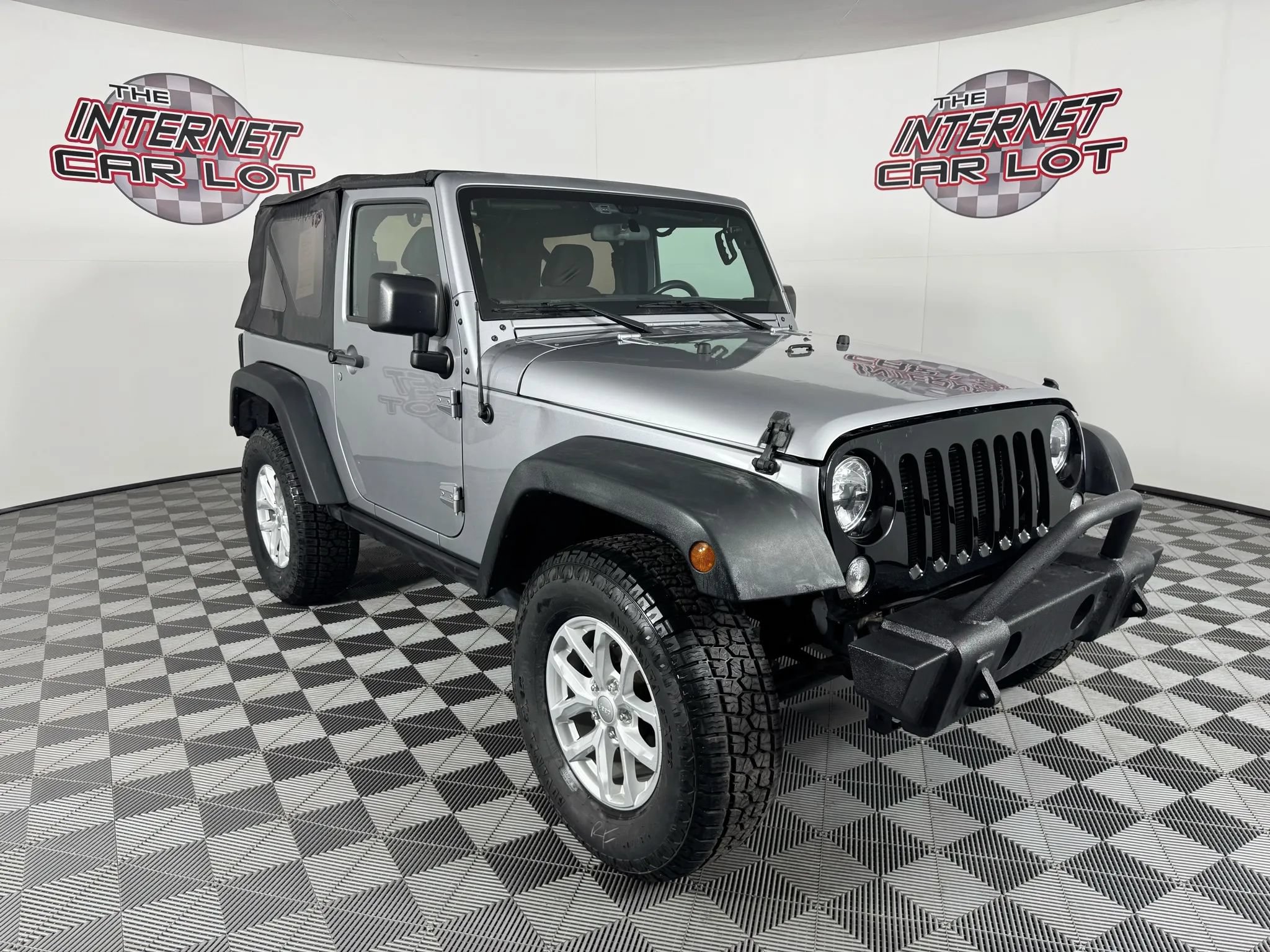 Used 2015 Jeep Wrangler Sport AWD/4WD image 9