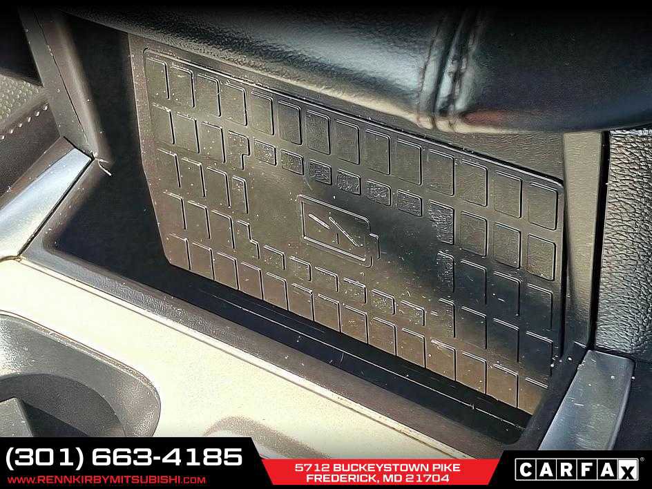 Used 2022 Ford Explorer Platinum image 32