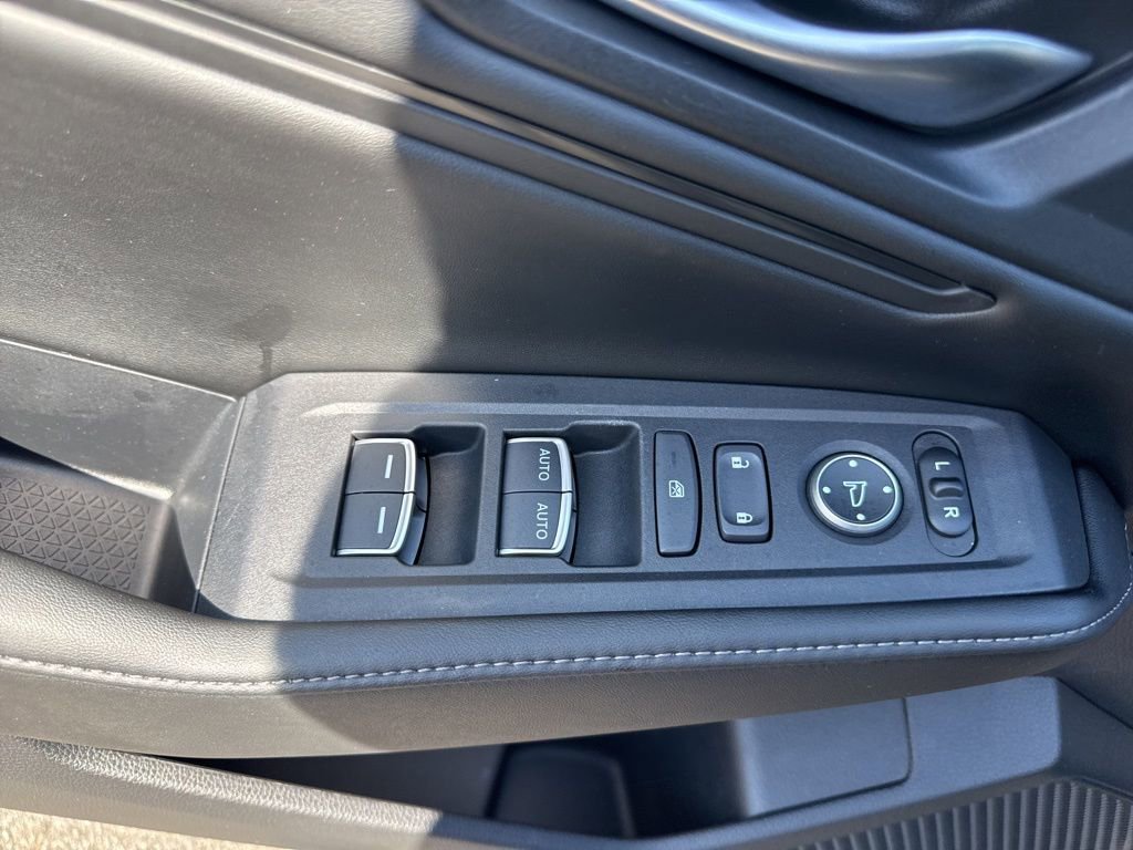 Used 2025 Honda Accord Sport image 26