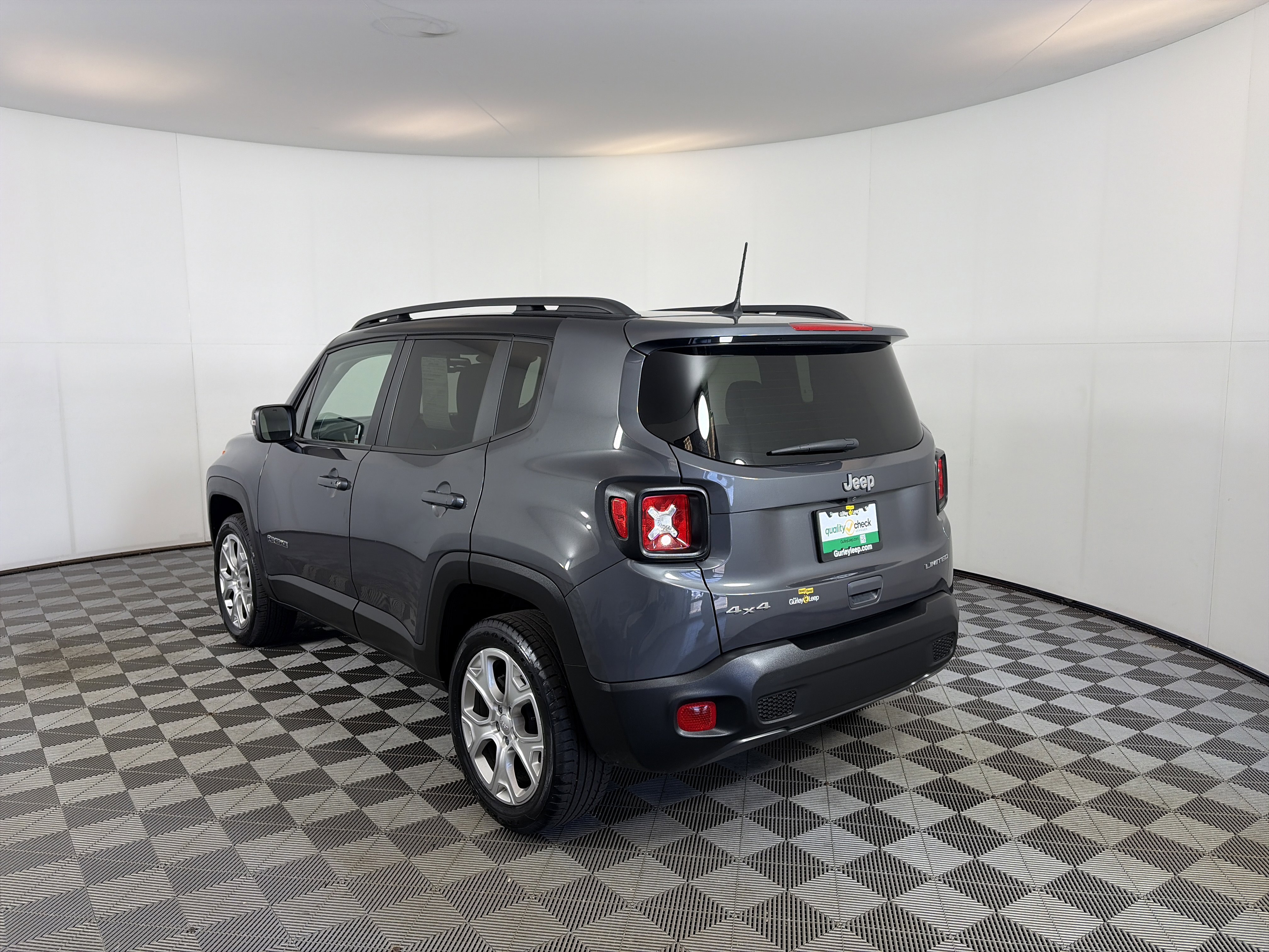 Used 2023 Jeep Renegade Limited w/ Sun/Sound Group image 8