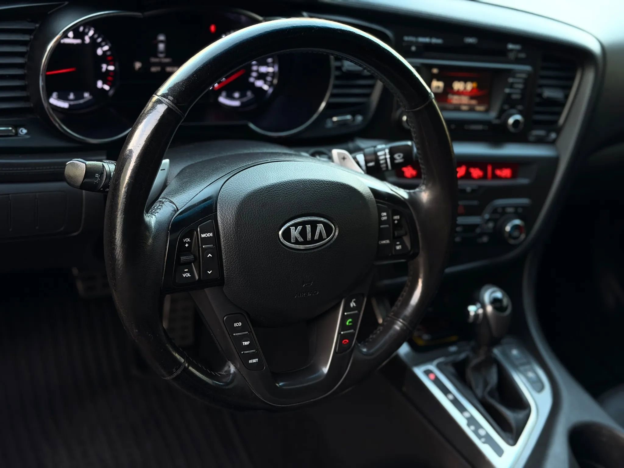 Used 2012 Kia Optima SX w/ Premium Touring Pkg image 22