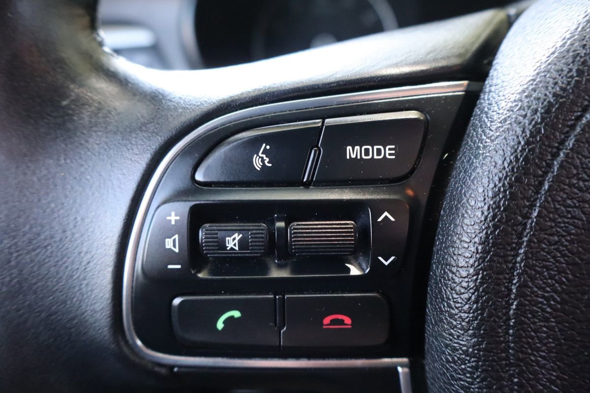Used 2018 Kia Optima S FWD image 29