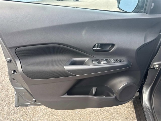 New 2025 Nissan Kicks Play S image 19