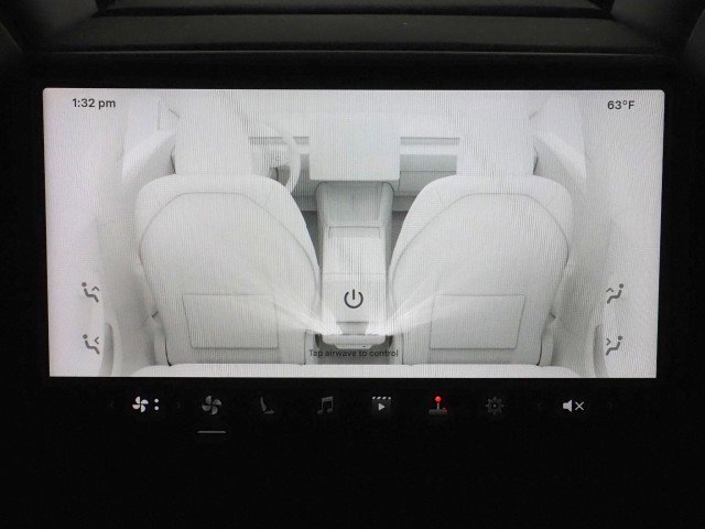 Used 2025 Tesla Model 3 Long Range image 25