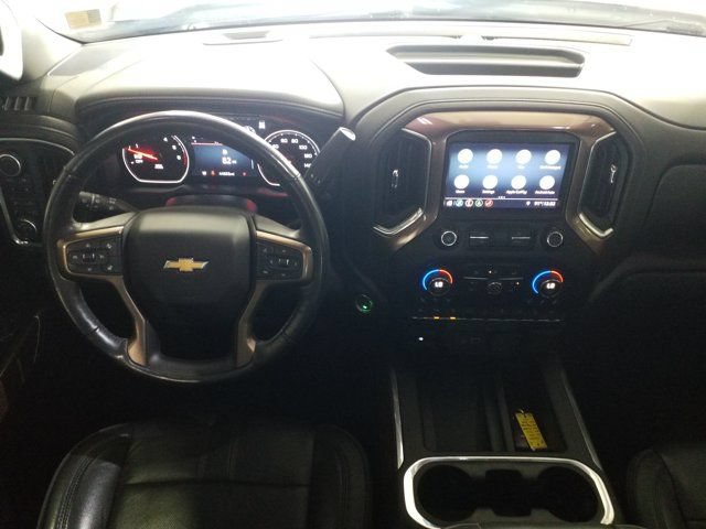 Used 2019 Chevrolet Silverado 1500 High Country w/ Safety Package II AWD/4WD image 3