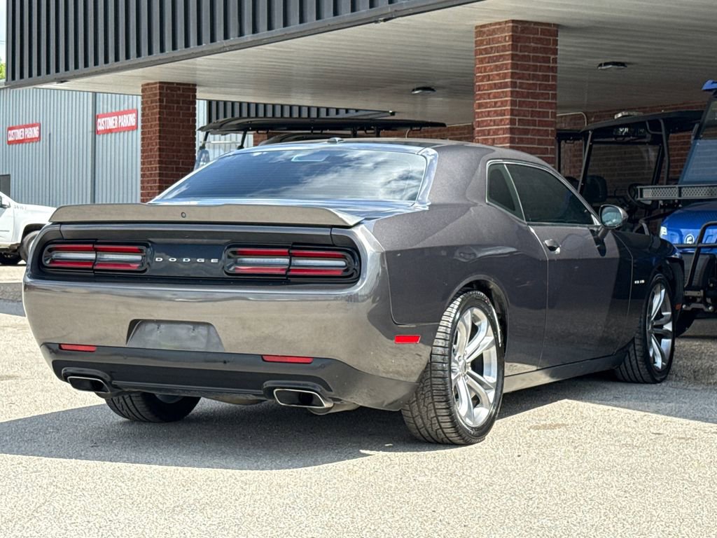 Used 2021 Dodge Challenger R/T RWD image 9