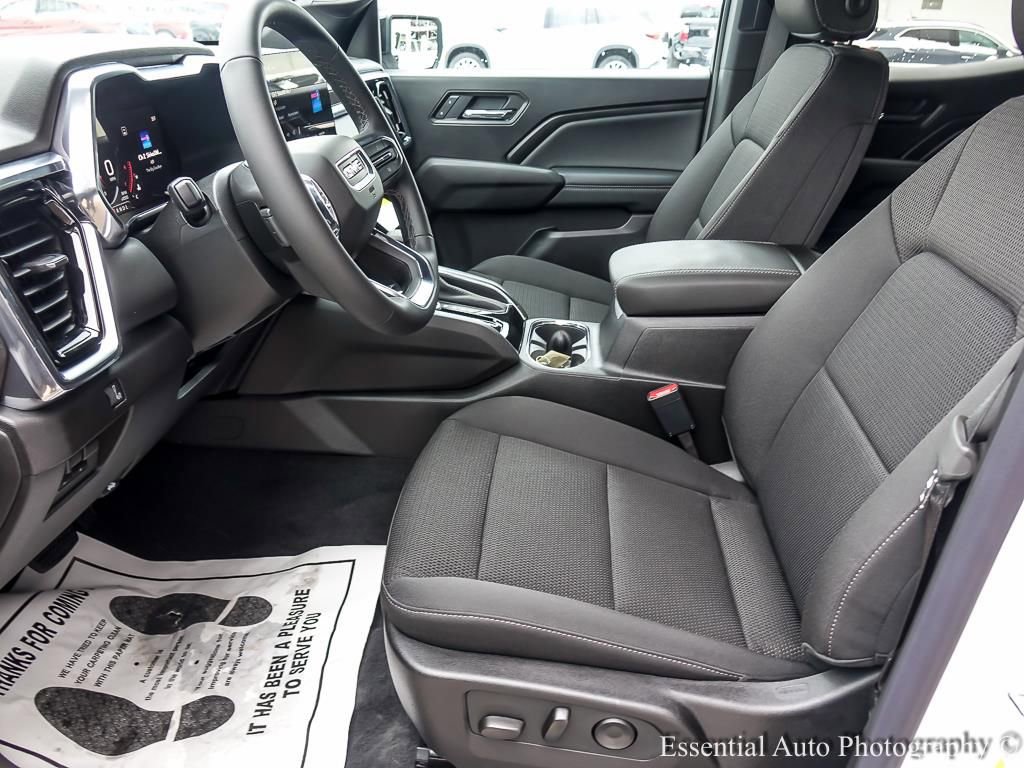 New 2026 GMC Canyon Elevation w/ Convenience Package image 8