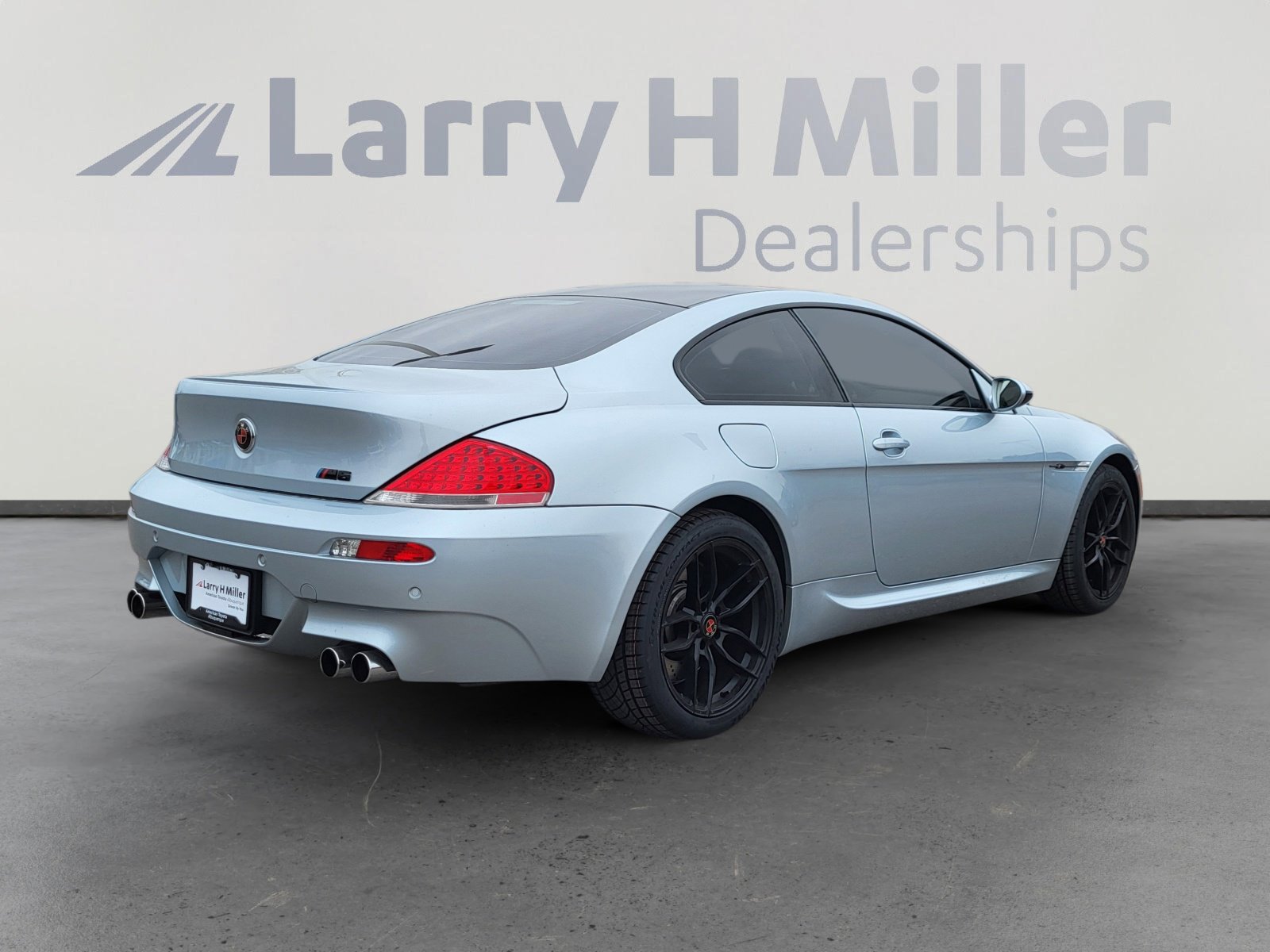 Used 2006 BMW M6 Coupe image 5