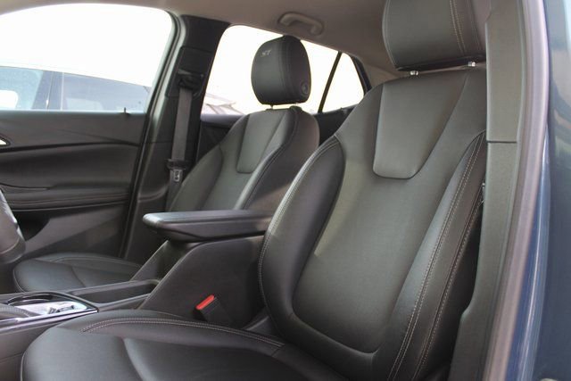 Used 2024 Buick Encore GX Sport Touring image 20